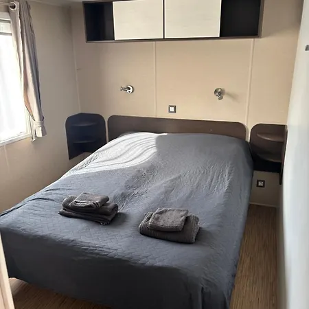 Apartment A Mi Kis Mobilhazunk *